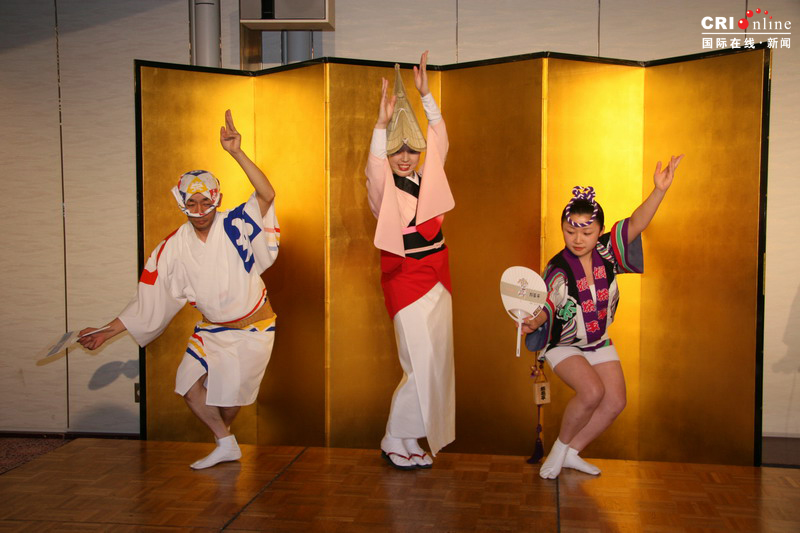 日本老少皆宜的民间舞蹈德岛阿波舞组图2