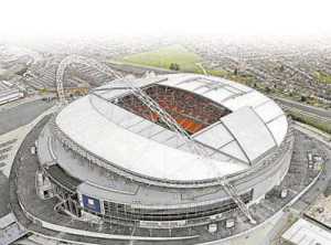 中国红飘带 世界建筑新奇迹