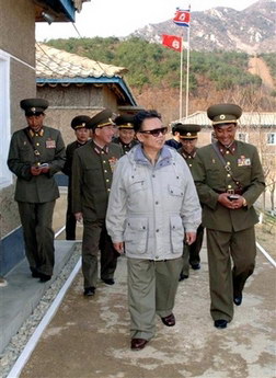 金正日未现身朝鲜建国60周年大阅兵