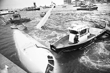 无人遇难的空难感动美国