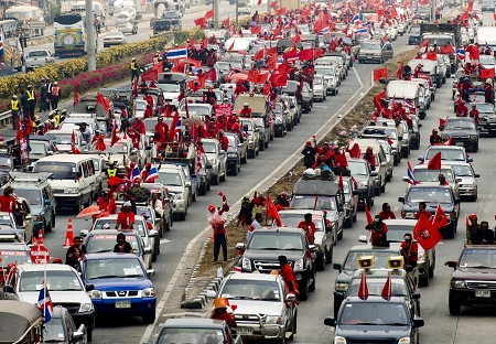 柬埔寨否认他信抵达 红衫军今日决战曼谷