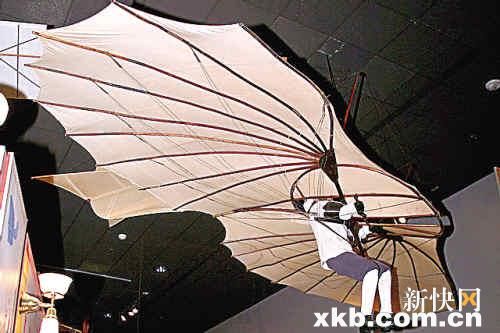 人类首度飞“过”阿尔卑斯山