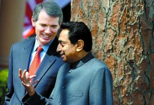 罗姆尼疑海外藏资产 金额高达2.5亿美元