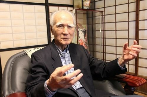 日本前首相批安倍战败日致辞:招致各国不信任