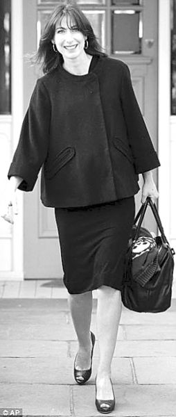 英一中学成官太太摇篮