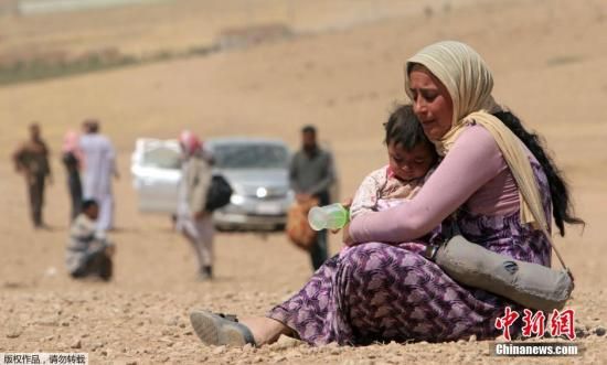 ʱ810գǱ߾ʧȵϽ(Yazidi)롰˹ӵϮգȨ񲿳ơ˺ɳķ˹(ISIS)бɱ500ȵ壬вָŮͶͯ