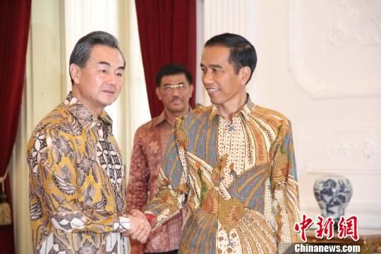 印尼总统佐科会见中国外交部长王毅