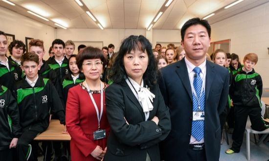 赴英教学中国教师指责BBC纪录片:挑最乱的播