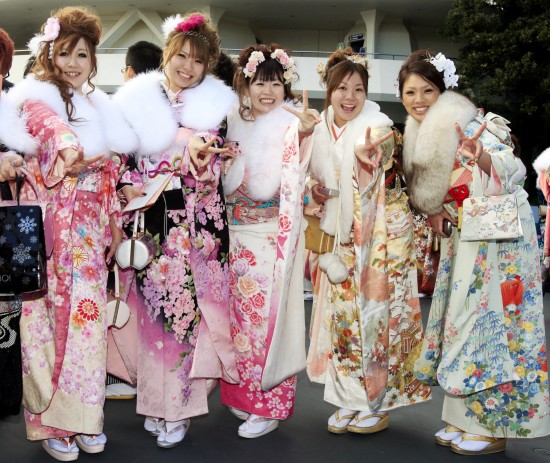 组图：日本133万年满20岁青年庆祝成人节