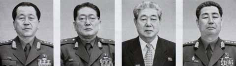 朝鲜首次公开国防委员会全体委员照片(组图)