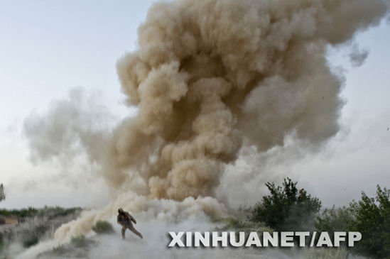 ͼ�ģ�2��פ����������ʿ������ը����