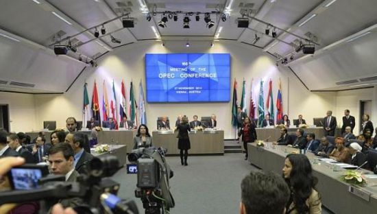 OPEC部长会议拒绝减产 国际油价跌破70美元
