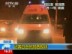 利比亚反政府武装正在政府大楼前布防