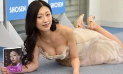 ����ʬ��򽻵����ձ�����Ů����