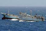 多国军舰云集亚丁湾打击索马里海盗