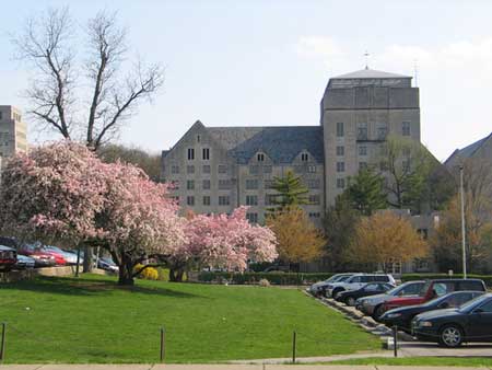 Campus of Indiana University (Indiana Memorial Union)