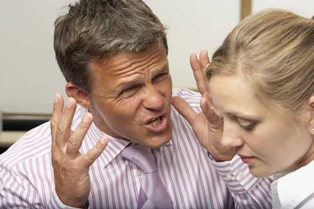 异地恋女友因为我没有初吻生气了，怎么哄？