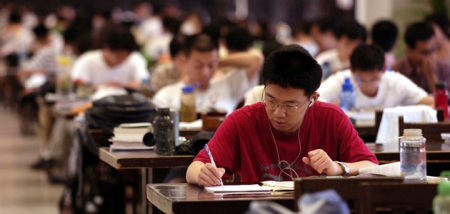 外媒:中国名牌大学农村学生越来越少