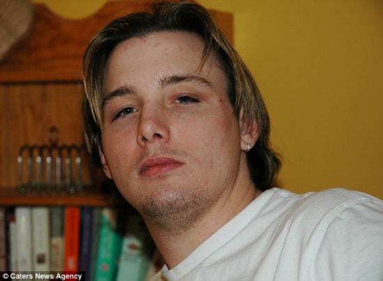 Ӣ����������ҡ����Ϊ�Ը�Ůģ