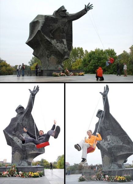 Art installation by Kamila Szejnochon required swing to be installed on the statue in Warsaw, Poland.
