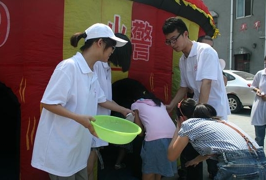 流动少年宫青少年安全自护专项志愿服务进海宁