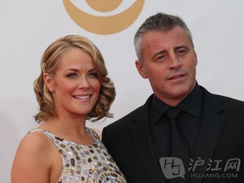 Matt LeBlanc and Andrea Anders arrive at the 2013 Emmy Awards on Sept. 22, 2013, at the Nokia Theater in Los Angeles. ءղʺŮѰ•˹