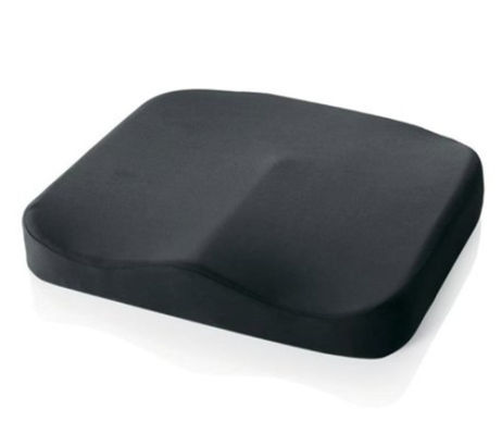 Cushion Your Seat  Sitting in a cramped space for hours on end can be uncomfortable. Get a seat cushion that will contour itself to fit your body. ӵĿռиСʱԲ棬Լøˡ