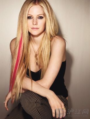 ޱ(Avril Lavigne) 1984927 ô,ʡ,ά ְҵԱ// Ʒǽ⡷͹ҡʬֳ İޱȥŮǿšרչ߷ɡ롶ᵽҵаϴﵽǰС2006꣬ޱѡˡôҵ־ںӰļôˣе17λ