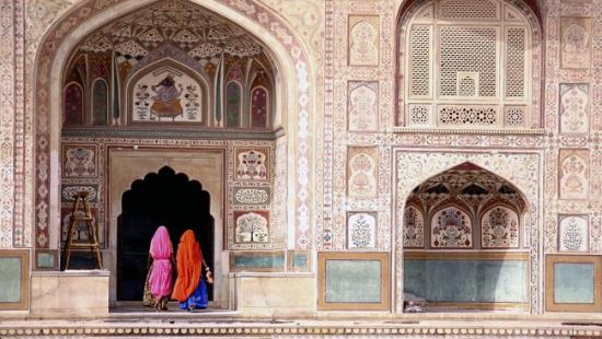 The so-called pink city of Jaipur has plenty of attractions to enjoy with a loved one. Source: ThinkStock