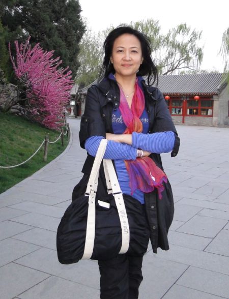 她是著名童星关晓彤的妈妈