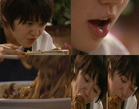 8. ʽը Korean noodles with fried sauce һŵ꡷Ǹǰ޹˺ߵĴθŮӳըһ롣