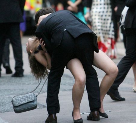 ����ѧ��Ҳ��� ������Ů�ݾƿ�