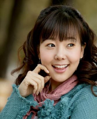 苏幼珍，韩国演员，毕业于东国大学，有代表作《美味美爱》《高尔夫恋人》。