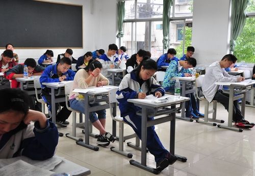 33万贵州高考生6月7日赴考 多项举措抓考纪