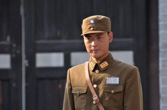 《虾球传》中的蟹王七