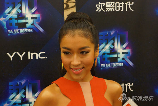 吉克隽逸接受采访限制多 继续避谈好声音_总览