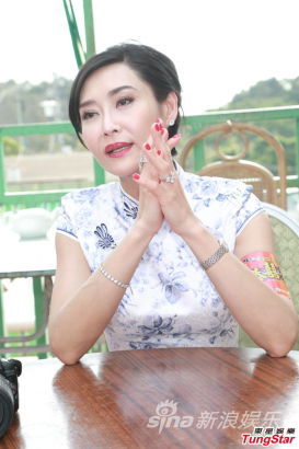 叶玉卿回港宣传遭夫责骂 谭咏麟谈嫩模事件