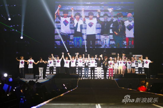 2013 United Cube Concert