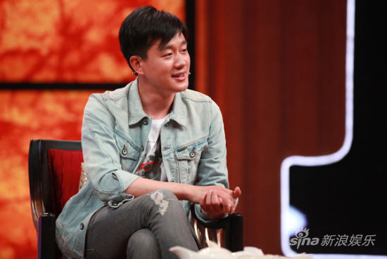 ١��Ϊ���س�ǰ����Ů������