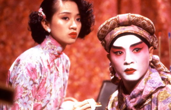 1987 年,梅艳芳参演关锦鹏执导的《胭脂扣》,这也是她第一次在电影中