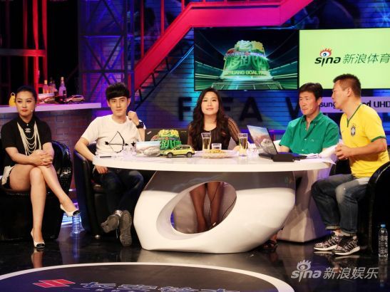 张睿《老黄够趴体》解说足球助阵黄健翔|张睿