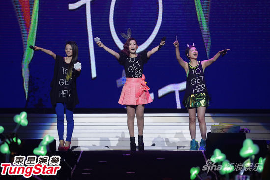 Hebe再献魔发舞:我好像被什么上身(图)|