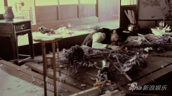 许嵩《惊鸿一面》MV上线 黄龄扮狐仙