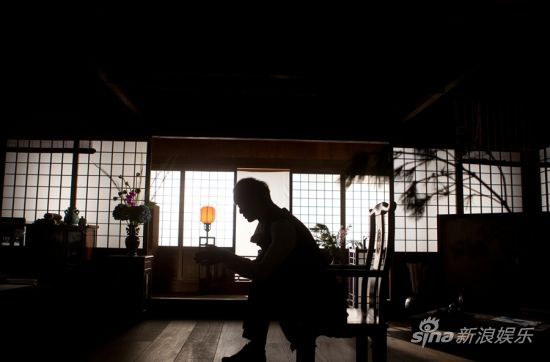 许嵩惊鸿一面mv上线黄龄扮狐仙