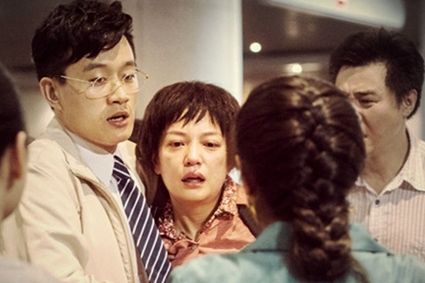 《亲爱的》火热上映 佟大为守护赵薇