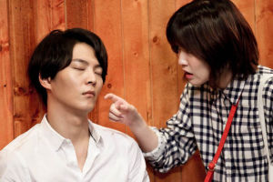 《明日如歌》沈恩京周元情侣照秀甜蜜