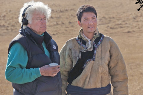 冯绍峰谈阿诺：导演是个可爱的小老头儿