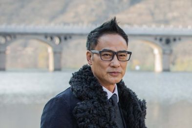 《陪我看电影》任达华惠英红“婚姻告急”