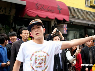 �¹�ϣ���¸����µ꿪ҵ#�Ʋ�֪Lucas��˭