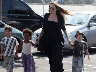 ���������Ů���η�������